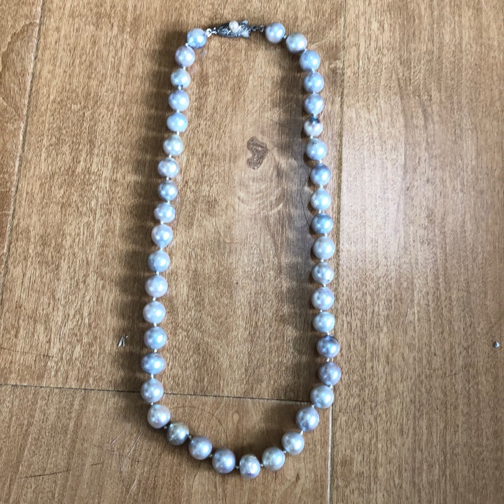 Vintage gray freshwater pearl necklace